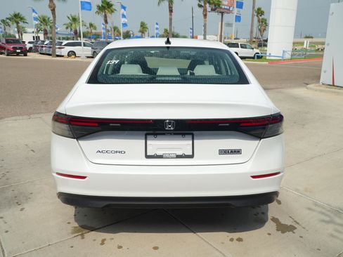 New 2026 Honda Accord SE image 6