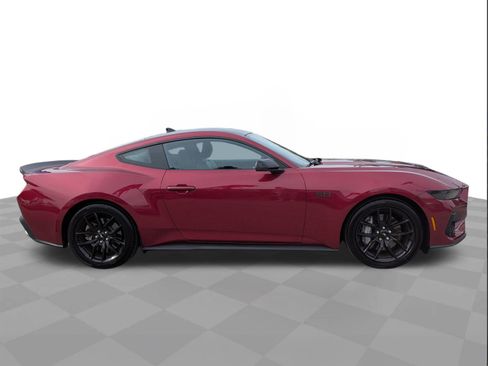 Used 2025 Ford Mustang GT Premium image 3