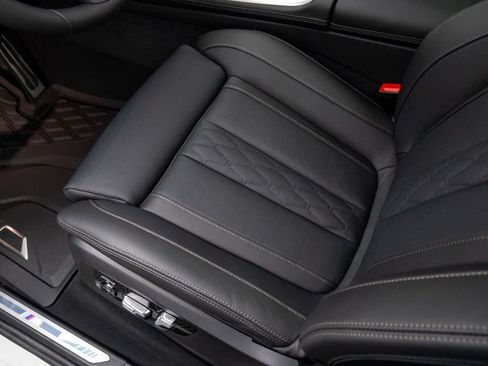 New 2026 BMW X5 xDrive50e w/ Executive Package image 16