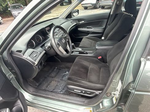 Used 2009 Honda Accord EX image 10