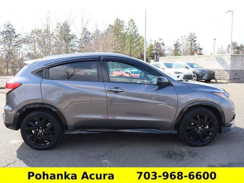 Used 2022 Honda HR-V Sport image 8