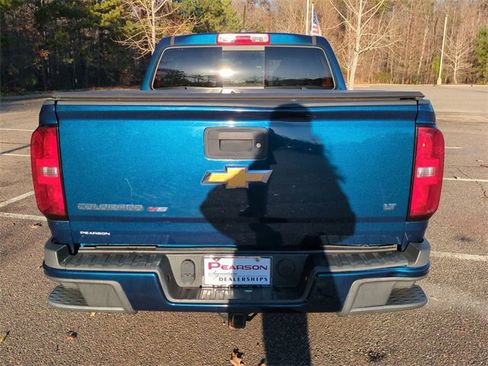 Used 2020 Chevrolet Colorado LT w/ LT Convenience Package image 5