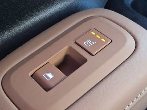 New 2025 Hyundai Santa Fe Limited AWD/4WD image 17
