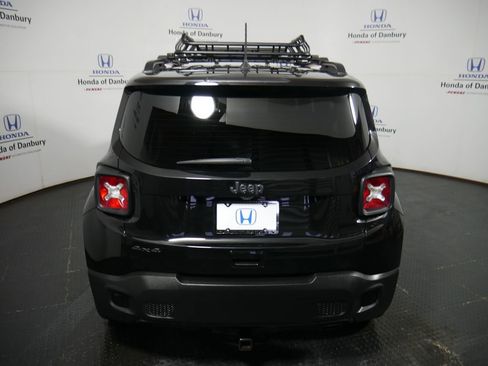 Used 2021 Jeep Renegade Latitude image 5