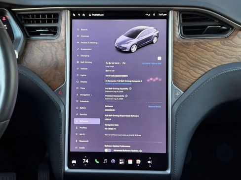 Used 2019 Tesla Model X 75D AWD/4WD image 15