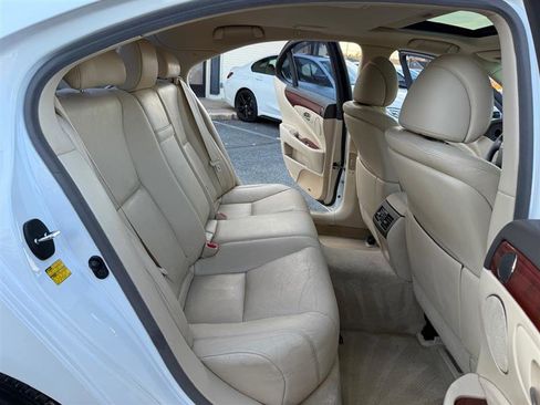 Used 2012 Lexus LS 460 image 22