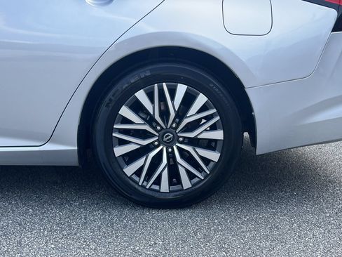 Certified 2024 Nissan Altima 2.5 SV FWD image 32
