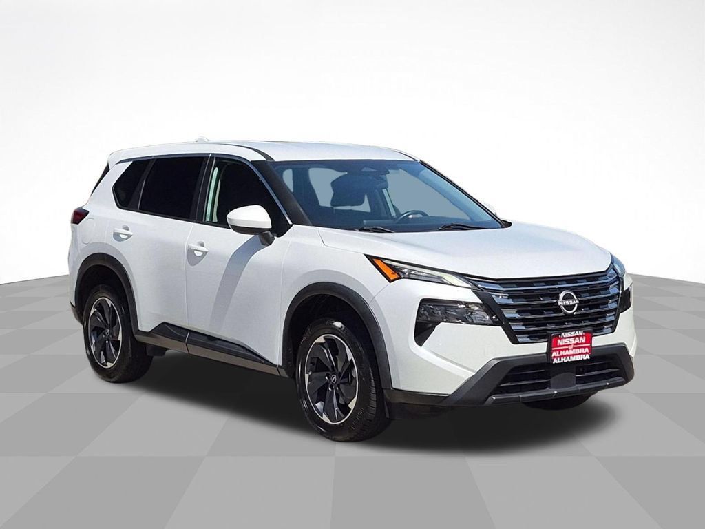 Certified 2024 Nissan Rogue SV FWD image 3