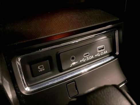 Used 2023 Subaru Ascent Onyx Edition Limited image 34