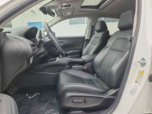 Certified 2023 Honda HR-V EX-L image 13