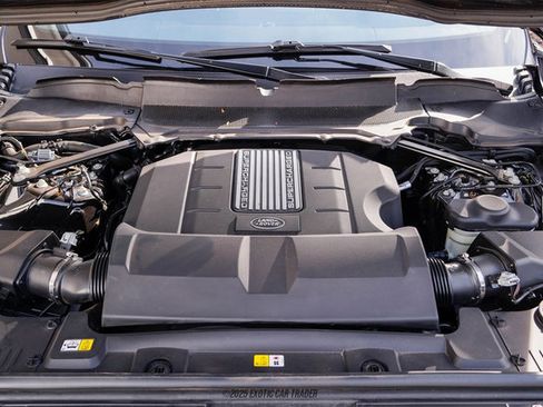 Used 2017 Land Rover Range Rover LWB SV Autobiography image 18