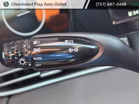 Used 2022 Hyundai Elantra SEL w/ Convenience Package FWD image 27