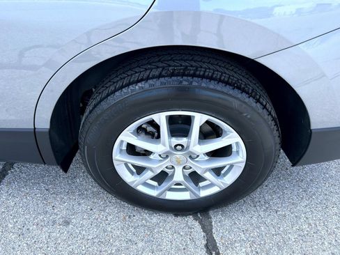 Certified 2024 Chevrolet Equinox LS w/ LS Convenience Package AWD/4WD image 22