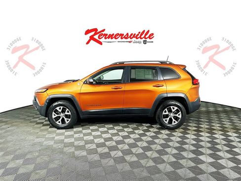 Used 2016 Jeep Cherokee Trailhawk w/ Trailer Tow Group image 4