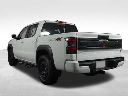 New 2025 Nissan Frontier PRO-4X w/ Pro Premium Package image 3