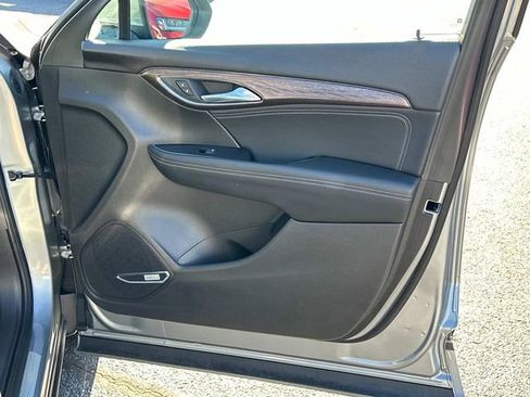 Used 2023 Buick Envision Avenir image 6