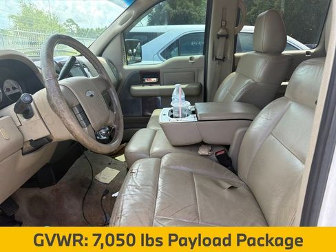Used 2005 Ford F150 Lariat RWD image 4