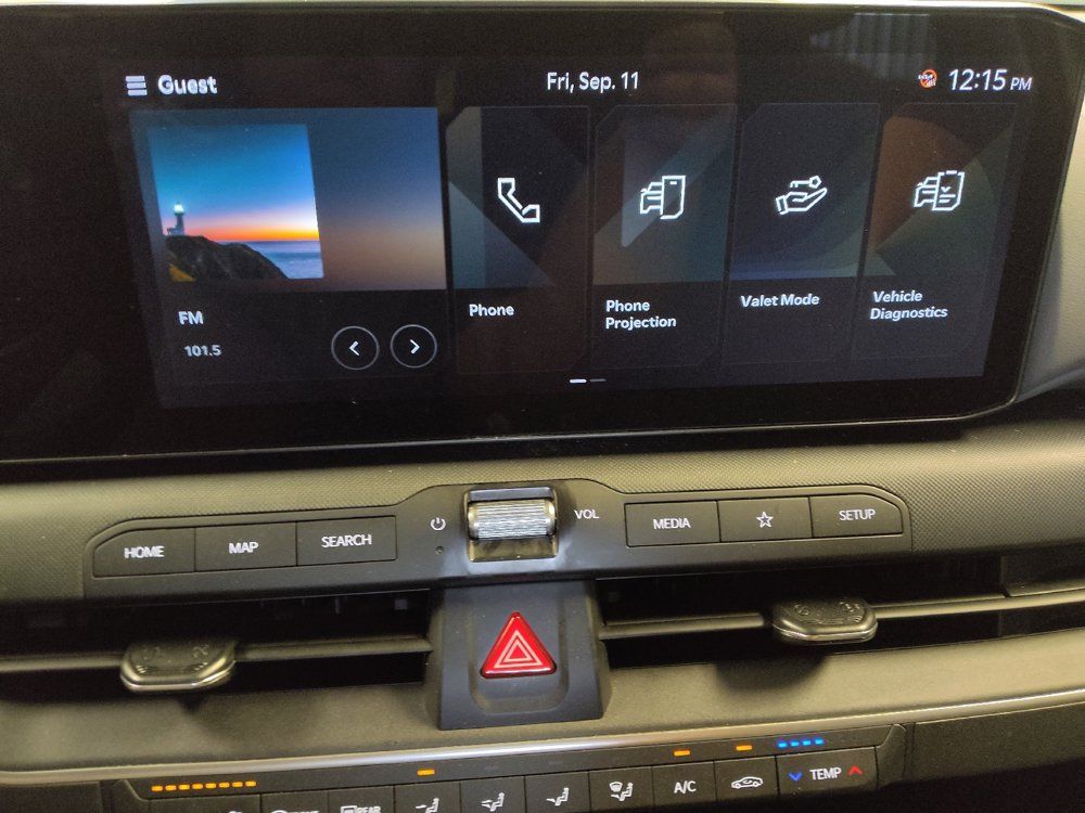 Used 2025 Kia K4 FWD image 25