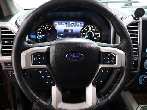 Used 2016 Ford F150 Lariat w/ Equipment Group 502A Luxury AWD/4WD image 34