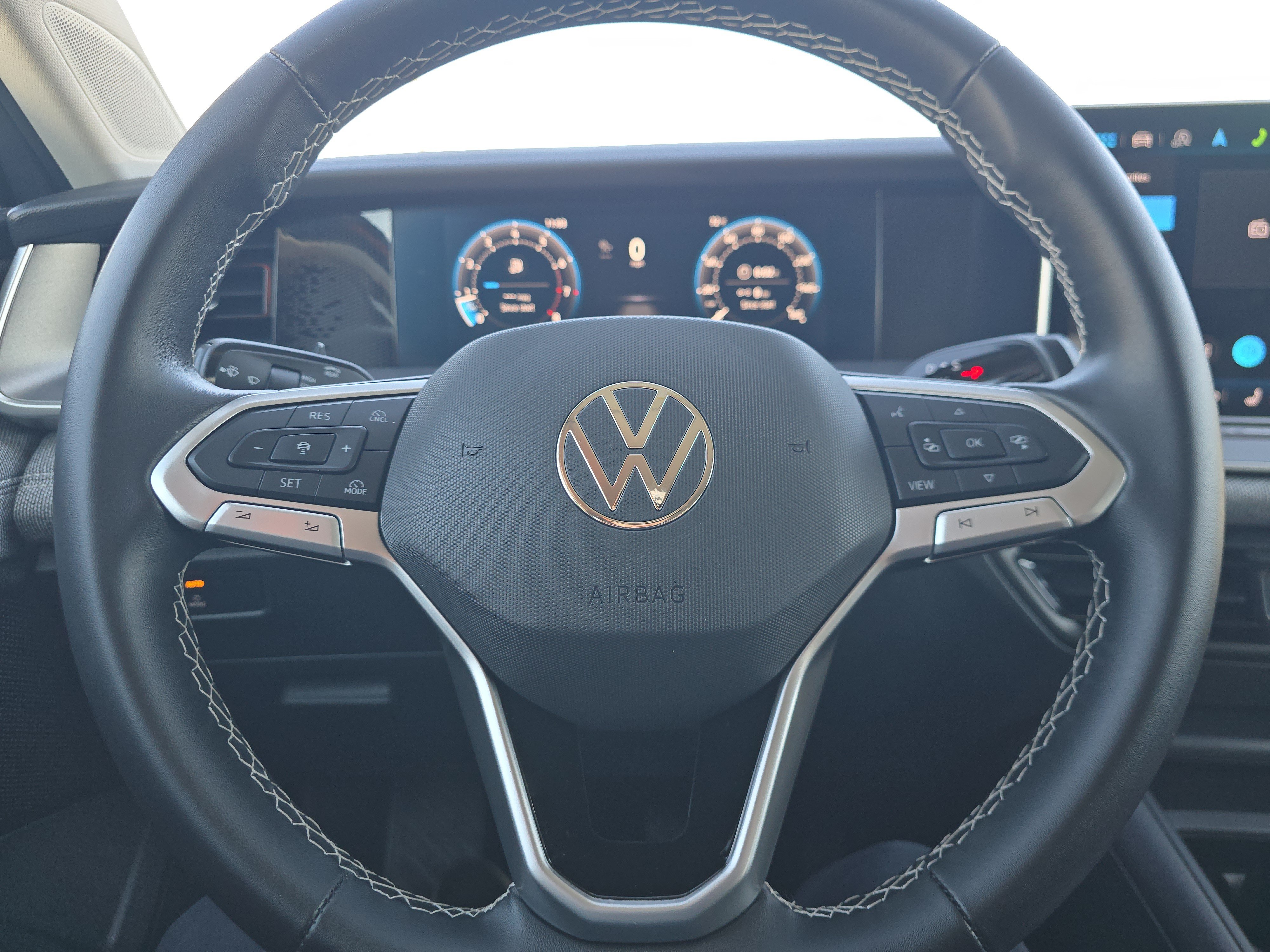 Certified 2025 Volkswagen Tiguan S AWD/4WD image 22