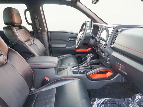 Used 2023 Nissan Frontier Pro-X w/ Pro-X Premium Package image 43