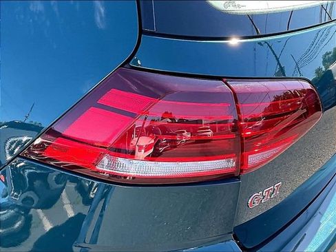 Used 2019 Volkswagen GTI SE w/ SE Experience Package FWD image 31