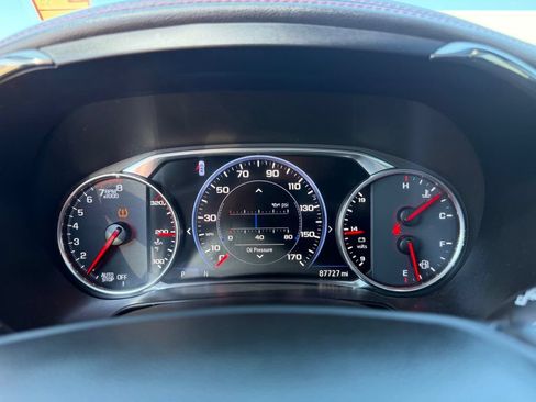 Used 2019 Chevrolet Blazer RS w/ Sun and Wheels Package FWD image 33