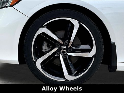 Used 2022 Honda Accord Sport image 32