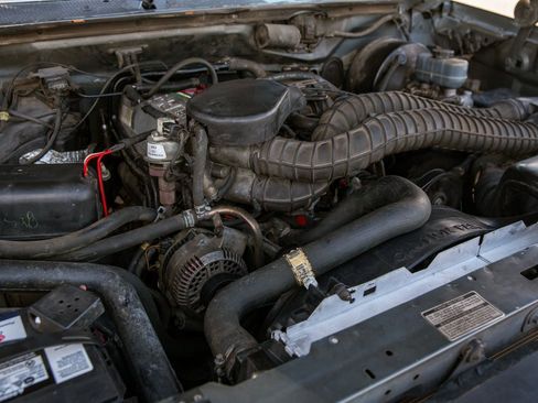 Used 1993 Ford F250 XL image 12