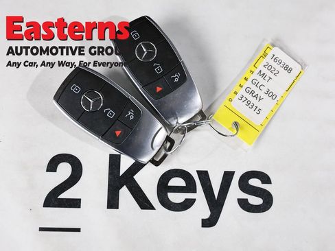 Used 2022 Mercedes-Benz GLC 300 4MATIC w/ Premium Package Lite image 26