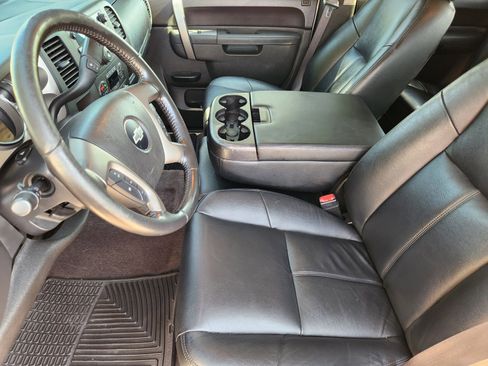 Used 2012 Chevrolet Silverado 1500 LT RWD image 9
