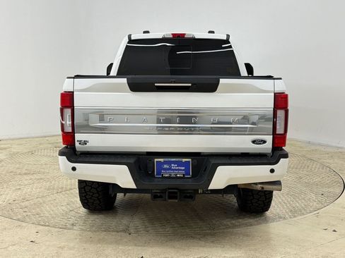 Certified 2022 Ford F250 Platinum w/ FX4 Off-Road Package AWD/4WD image 10