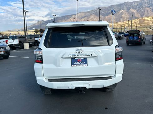 Used 2023 Toyota 4Runner SR5 Premium w/ Moonroof Package image 10