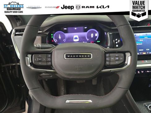 Used 2024 Jeep Wagoneer Launch Edition AWD/4WD image 16