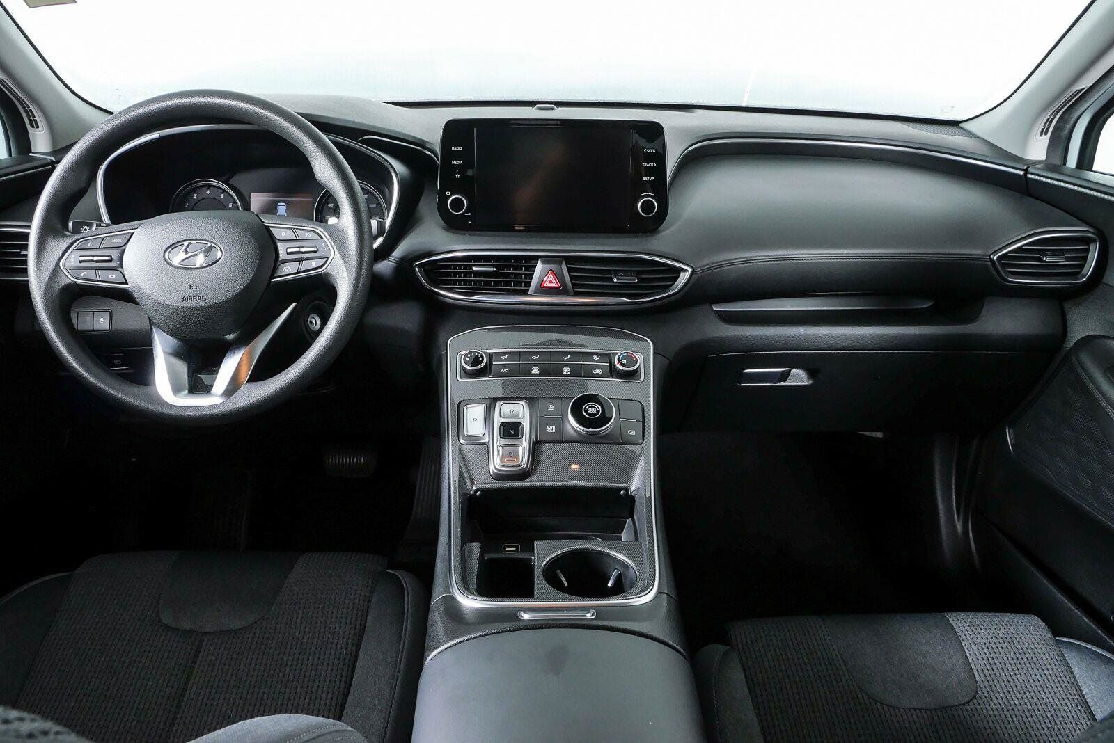 Used 2023 Hyundai Santa Fe SE FWD image 19