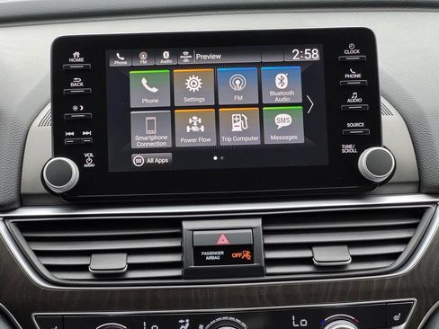 Used 2019 Honda Accord EX image 10