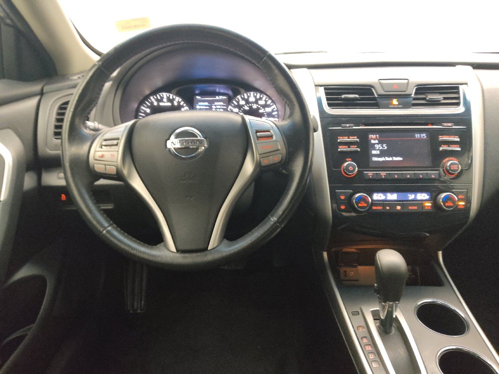 Used 2015 Nissan Altima 2.5 SV FWD image 22