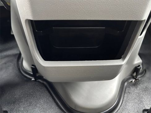 Used 2022 Ford E-350 and Econoline 350 Super Duty w/ Power Windows & Locks Group image 22