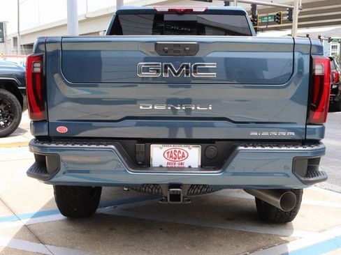 New 2025 GMC Sierra 2500 Denali Ultimate image 5