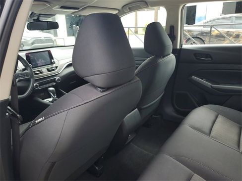 Used 2024 Nissan Altima 2.5 SV image 11