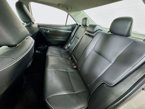 Used 2016 Toyota Corolla LE Premium image 18