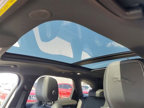 Used 2025 Jaguar F-PACE R-Dynamic S image 25