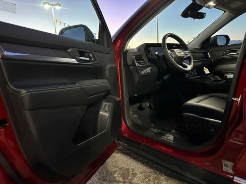 New 2026 GMC Terrain Denali w/ LPO, Black Badging Package image 19