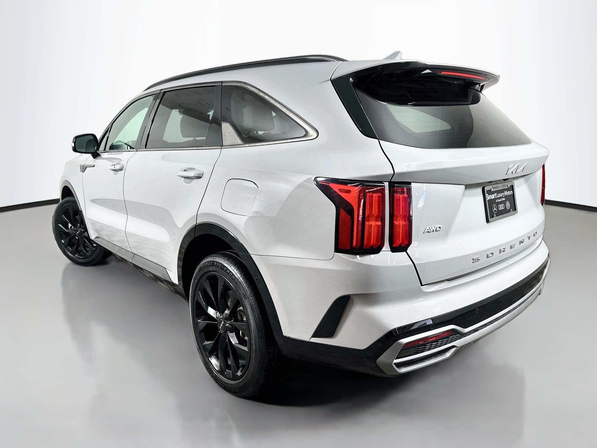 Used 2022 Kia Sorento SX AWD/4WD image 5