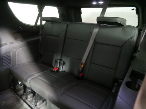 Used 2023 GMC Yukon XL Denali w/ Denali Reserve Package AWD/4WD image 22