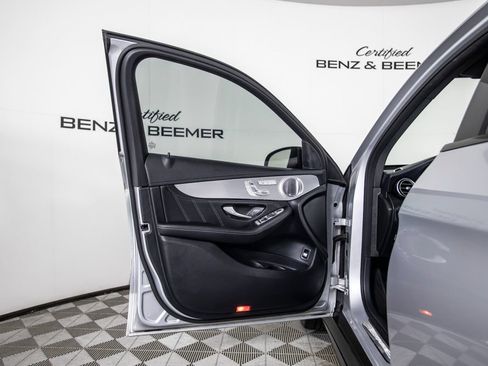 Used 2019 Mercedes-Benz GLC 63 AMG 4MATIC image 17