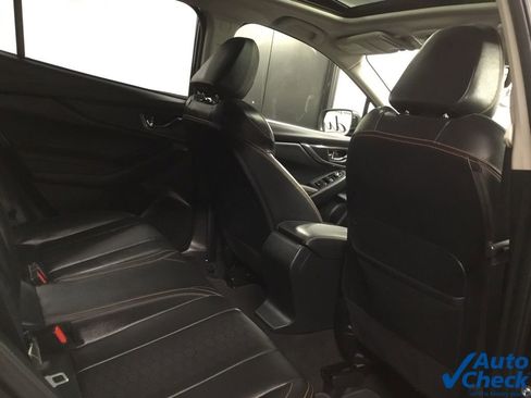 Used 2018 Subaru Crosstrek 2.0i Limited image 33