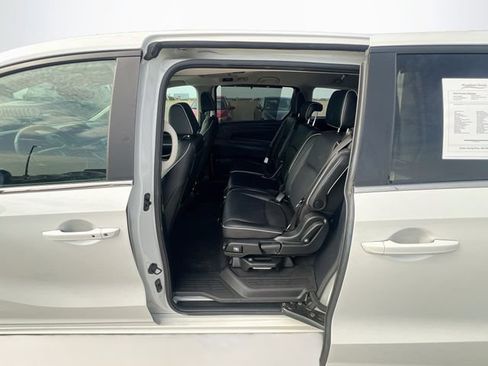 Used 2025 Honda Odyssey Touring image 27