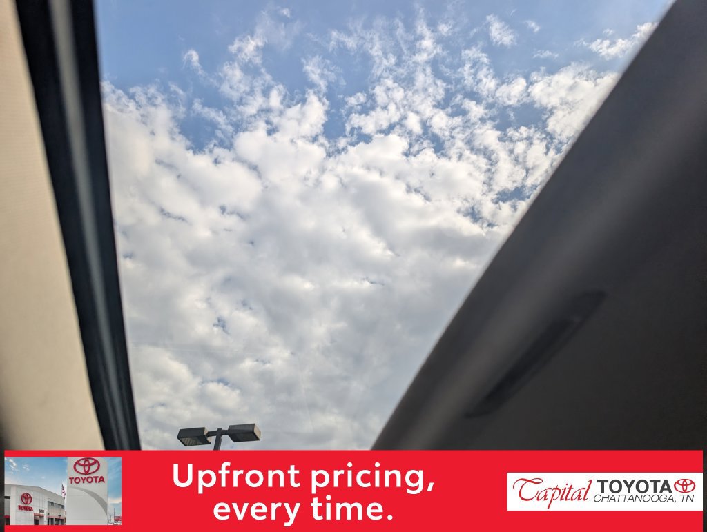 Used 2015 GMC Yukon SLT w/ Open Road Package RWD image 24