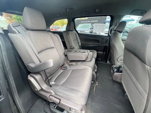Used 2018 Honda Odyssey EX image 22